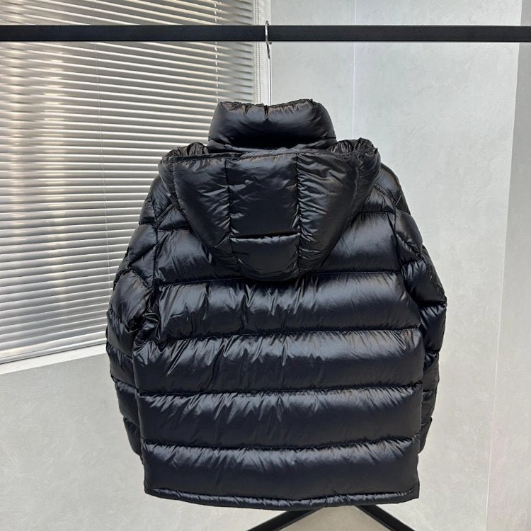 Moncler maya