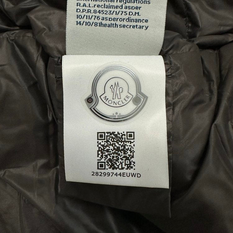 Moncler maya