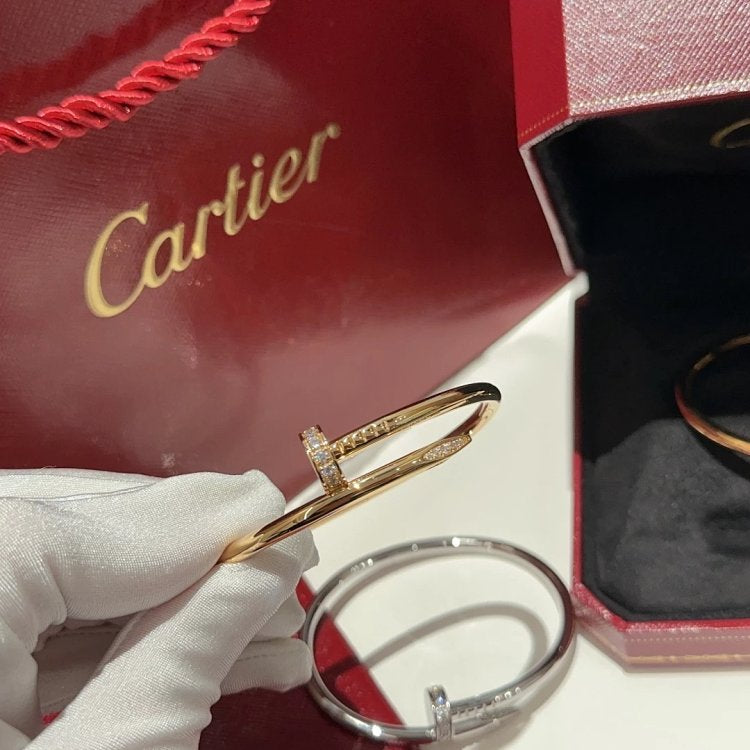 Cartier juste un clou bracelet