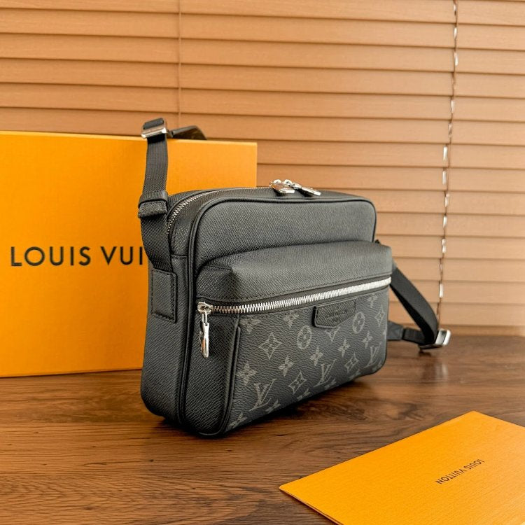 Lv monogram bag