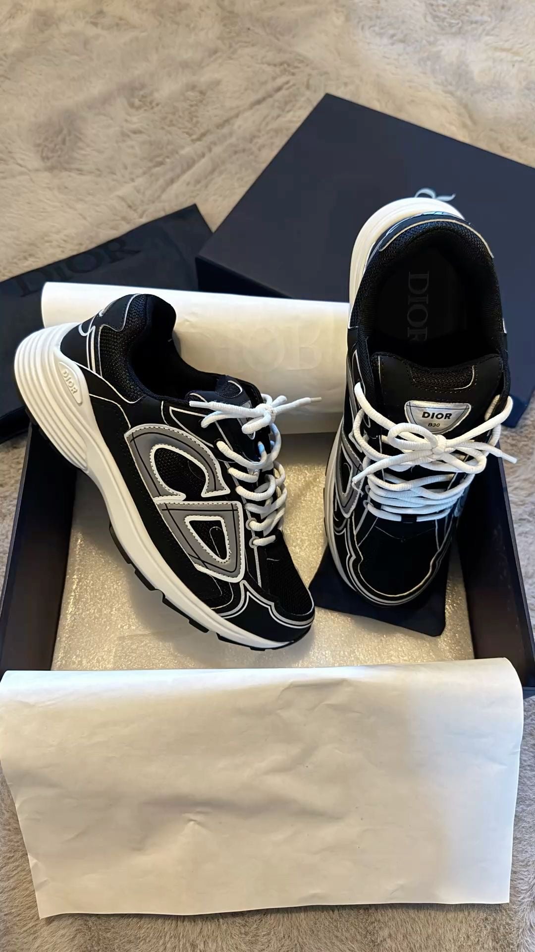 Dior b30