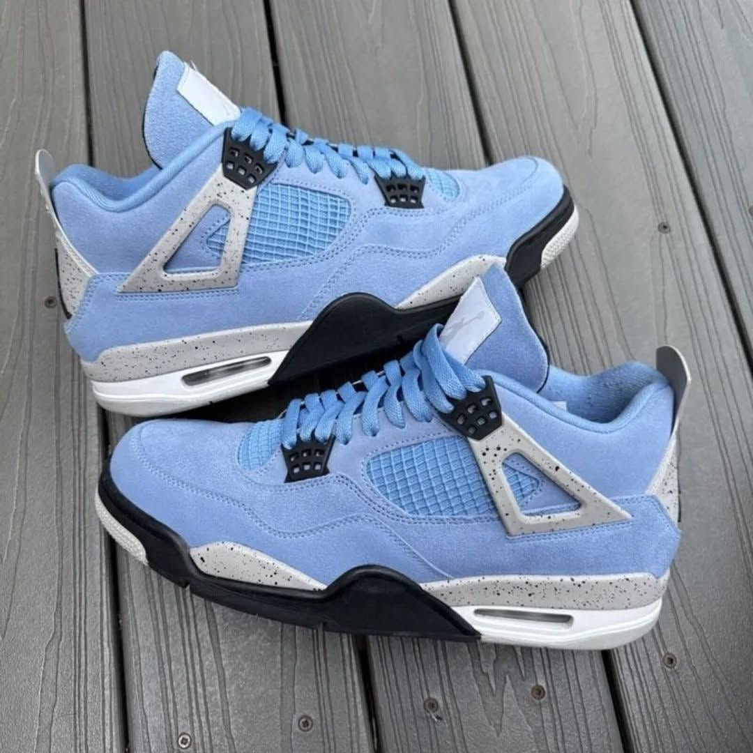 Air Jordan 4