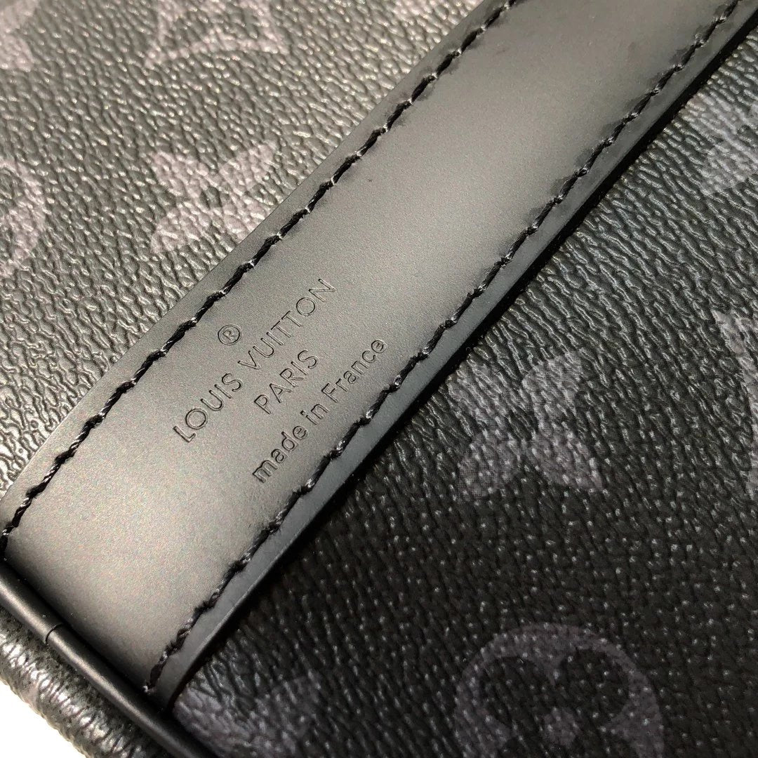 Lv duffle bag