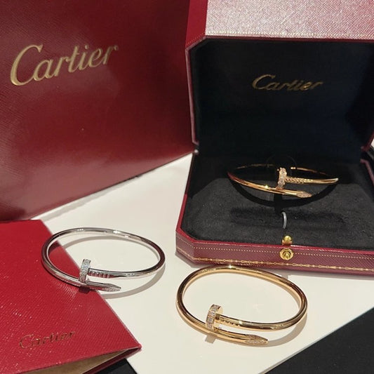 Cartier juste un clou bracelet